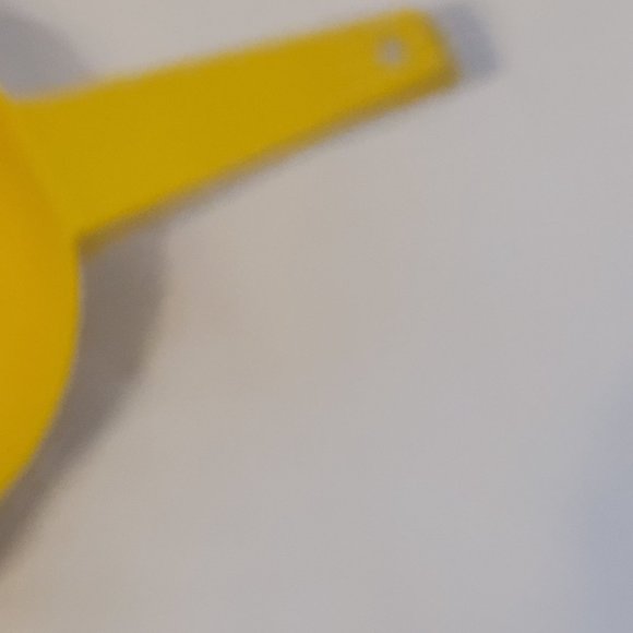 Vintage Tupperware Yellow Colander 1200 Small 11 Inches by 8 Inches - Picture 3 of 6